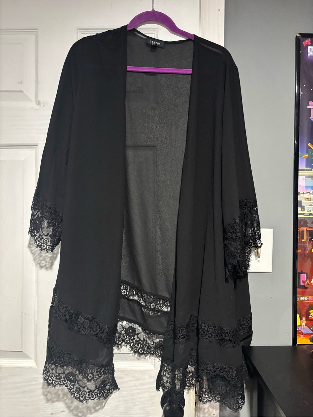 torrid Black Lace-Trim Sheer Kimono Robe